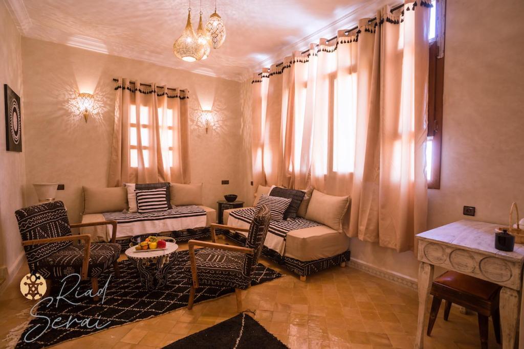 Riad Serai Merzouga Buitenkant foto
